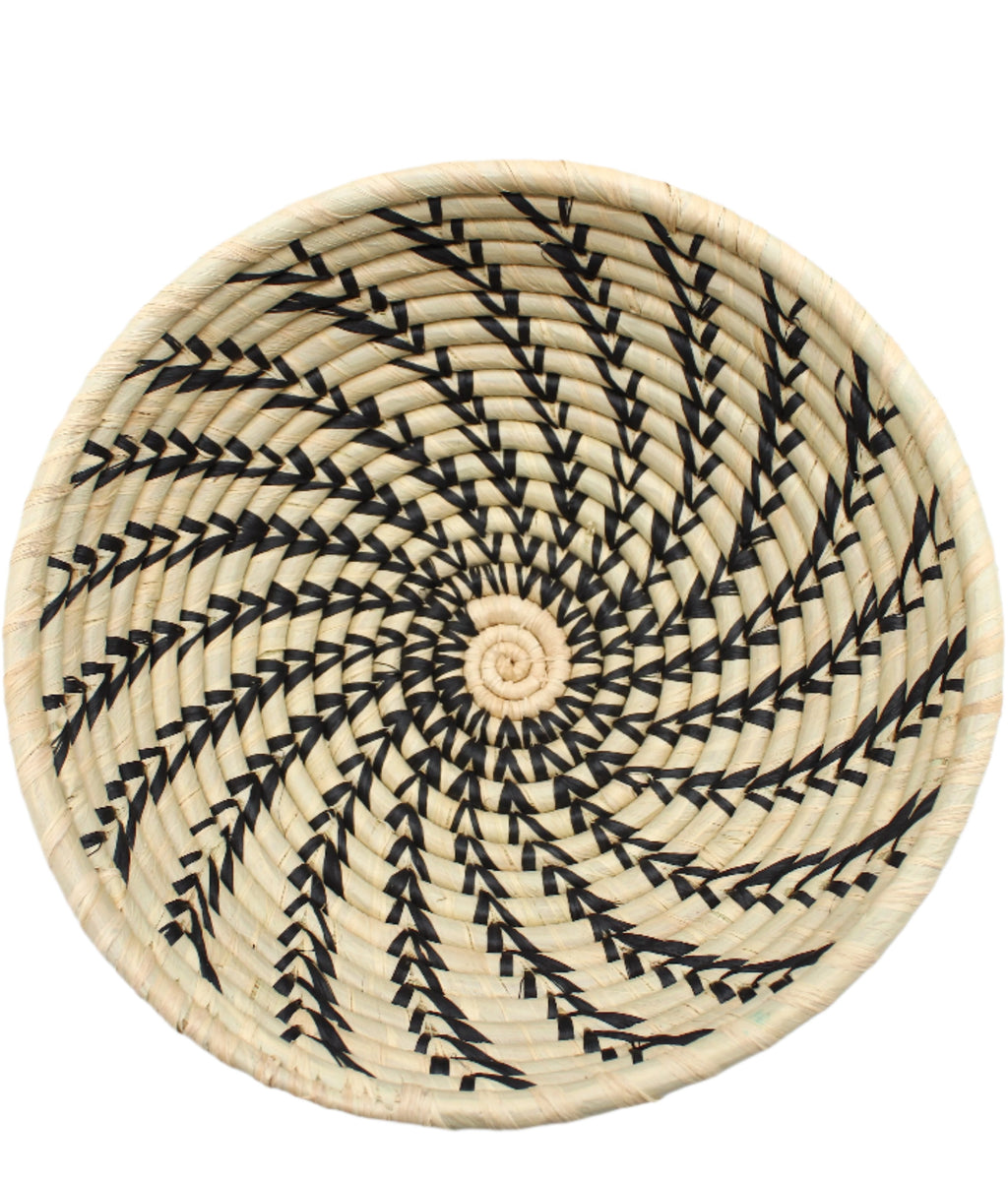 Amara Raffia Straw Table Decor Display Basket Bowl Sets