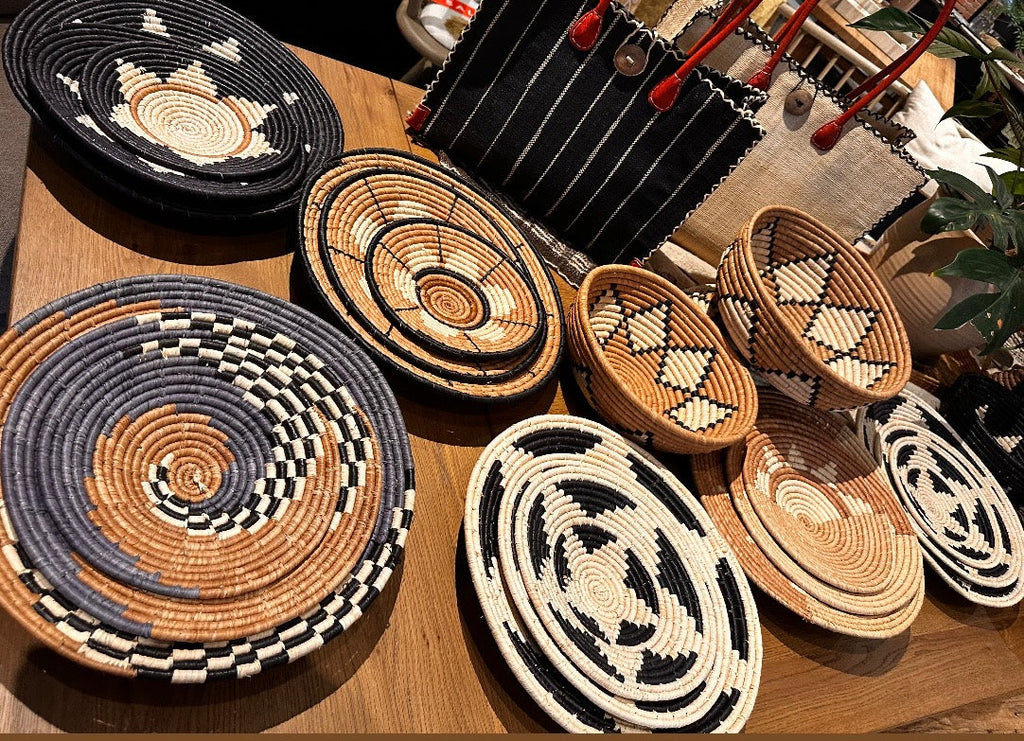 Amara Raffia Straw Table Decor Display Basket Bowl Sets