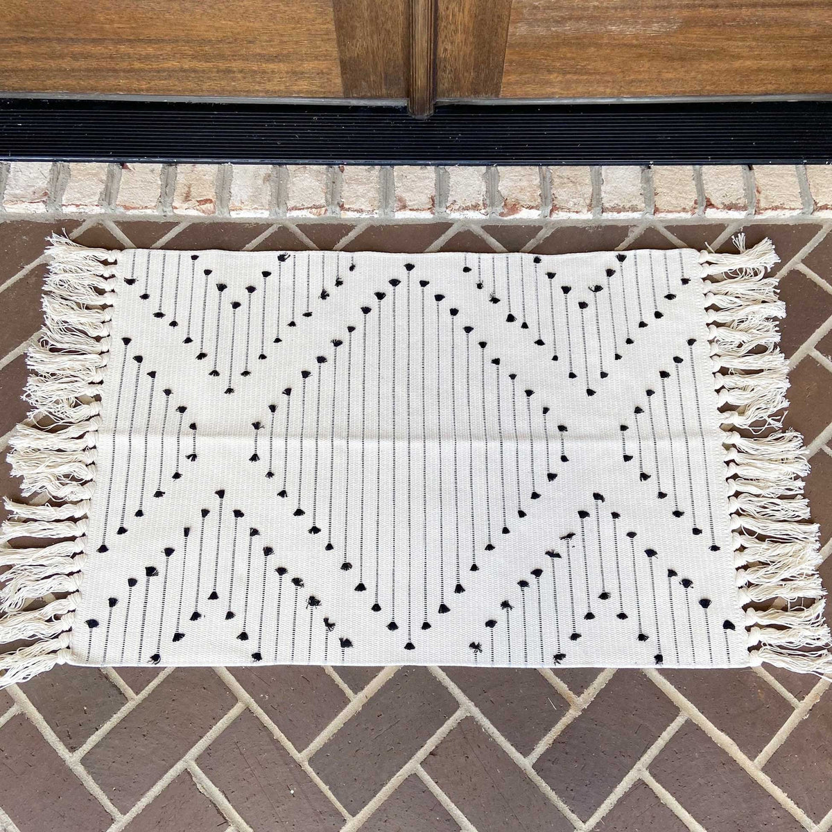Modern Farmhouse Rug- Woven Rug- Tassel Pattern Style 2